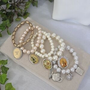 Five Stretch Pearl Bracelet Set Alice In Wonderland Theme Charms